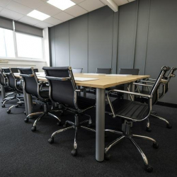 Executive offices to lease in Liverpool