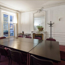 Executive office centres to rent in Paris