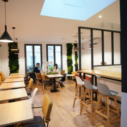 Exterior view of 11, Rue de l'École Polytechnique