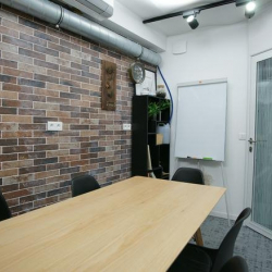 Serviced offices to rent in Paris