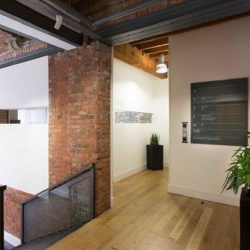 Executive office centres to hire in Manchester