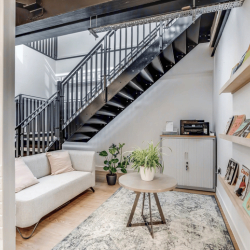 Office suite in London