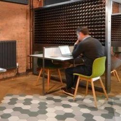 Executive office centre to rent in London
