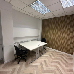 Serviced office centre to let in Birmingham
