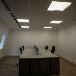 Serviced office centres to lease in London