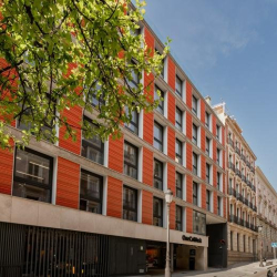 Exterior view of 12, Calle de Prim