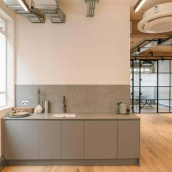 Serviced office to lease in London