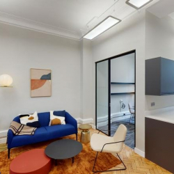 Serviced office - London