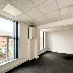 Serviced offices to rent in Oldham