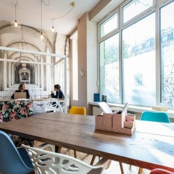 13-15 avenue de la Liberté executive office centres