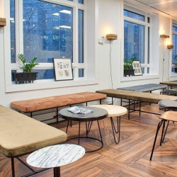 Executive suite to hire in Puteaux