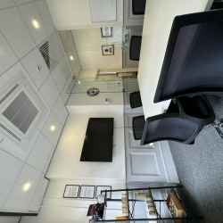 Serviced offices to let in London