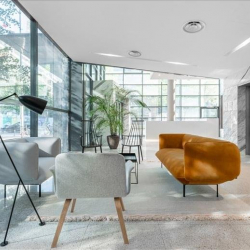 Offices at 13 rue Camille Desmoulin
