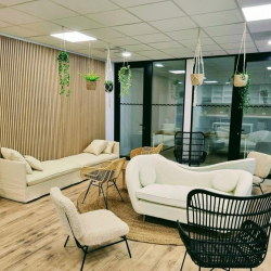 Offices at 13 Rue Pierre-Gilles de Gennes