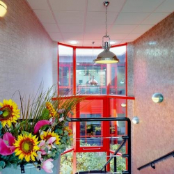 Office suite to rent in Bristol