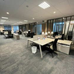 Offices at 14-16 avenue Pasteur