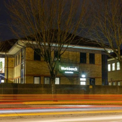 Serviced office to let in Cardiff
