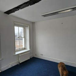 Serviced office centres in central Newbury