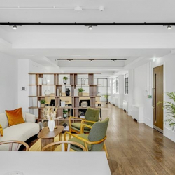 Executive office centre to let in London