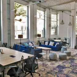 Offices at 15 boulevard de Brosse