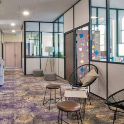 Exterior image of 15 boulevard de Brosse