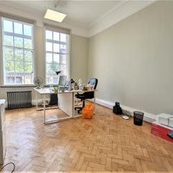 Executive offices to rent in Watford