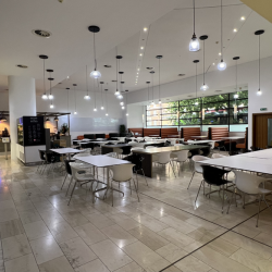 Office accomodations to let in London
