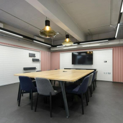 Executive office to rent in London