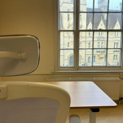 Office suite to hire in Oxford