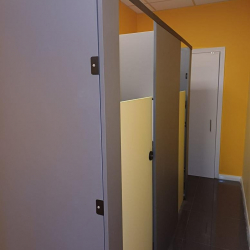 Executive office centre to let in London