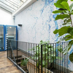 Office accomodations to lease in London