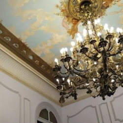 Executive office centres in central Marseille