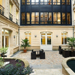 Interior of 19 Boulevard Malesherbes