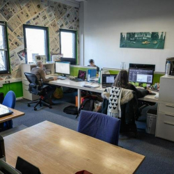 19 rue de l'Industrie office suites