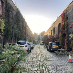 Exterior image of 19a, Iliffe Yard