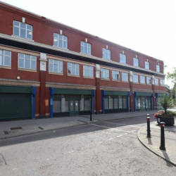 Serviced offices in central Barry