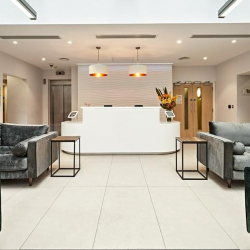 2-8 Victoria Avenue, Longcroft House