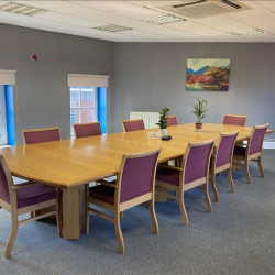 Office suite to rent in Sheffield