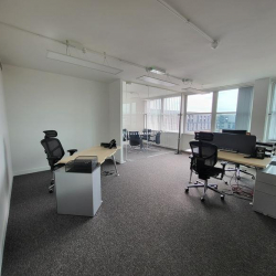 Serviced offices to hire in Reading