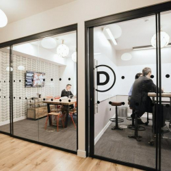 Serviced office to let in London