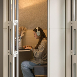 Serviced offices to rent in London