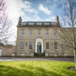 Serviced office in Huntingdon