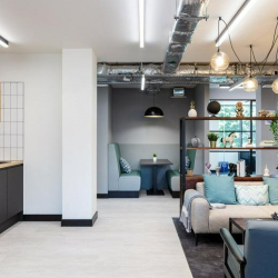 Office accomodation to lease in London