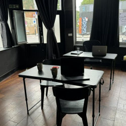 Interior of 208, Archway Road