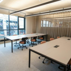 Serviced office to let in Stockport