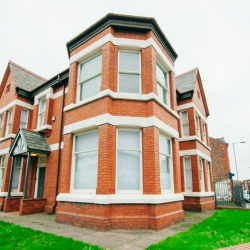 Office suites in central Bootle
