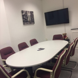 Office suites to let in Sutton (London)