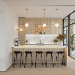 Offices at 21, Talacker