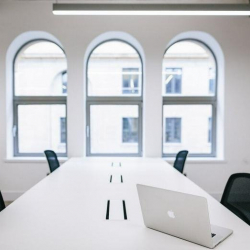 Executive office centre to let in London