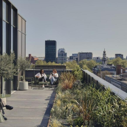 Serviced office - London